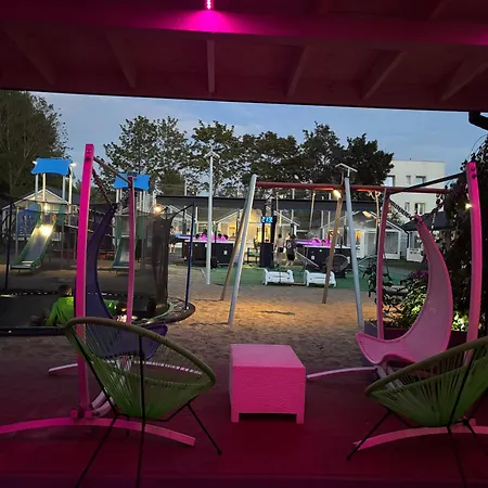 CAMP NORD Mielno Resort- komfortowe domki centrum-3